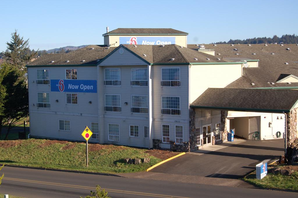 Motel 6-Newport, Or Exteriör bild