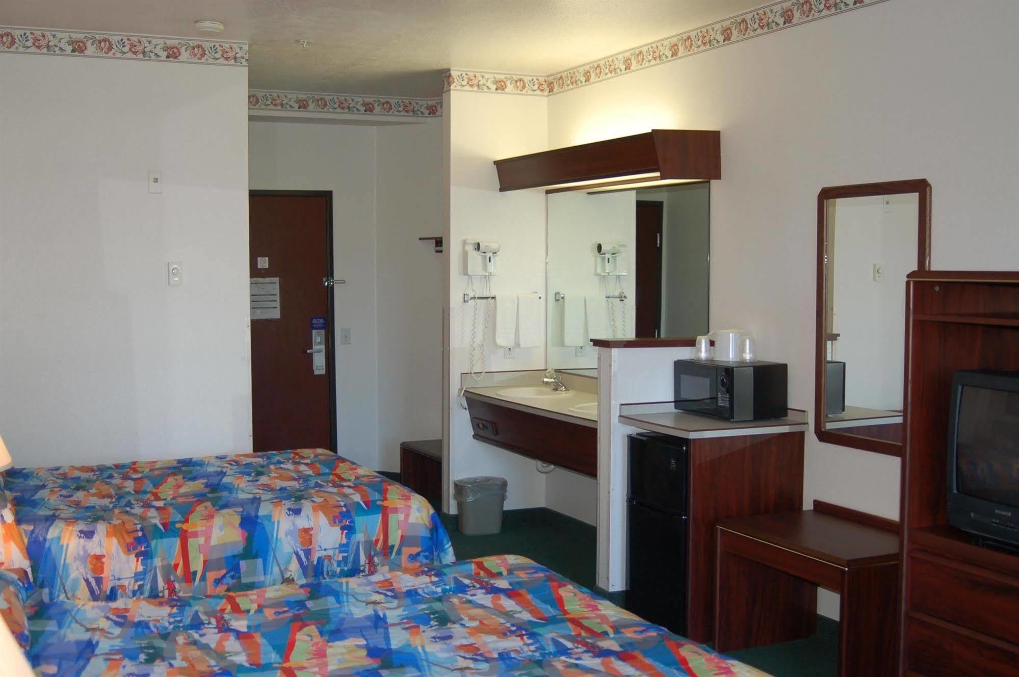 Motel 6-Newport, Or Exteriör bild