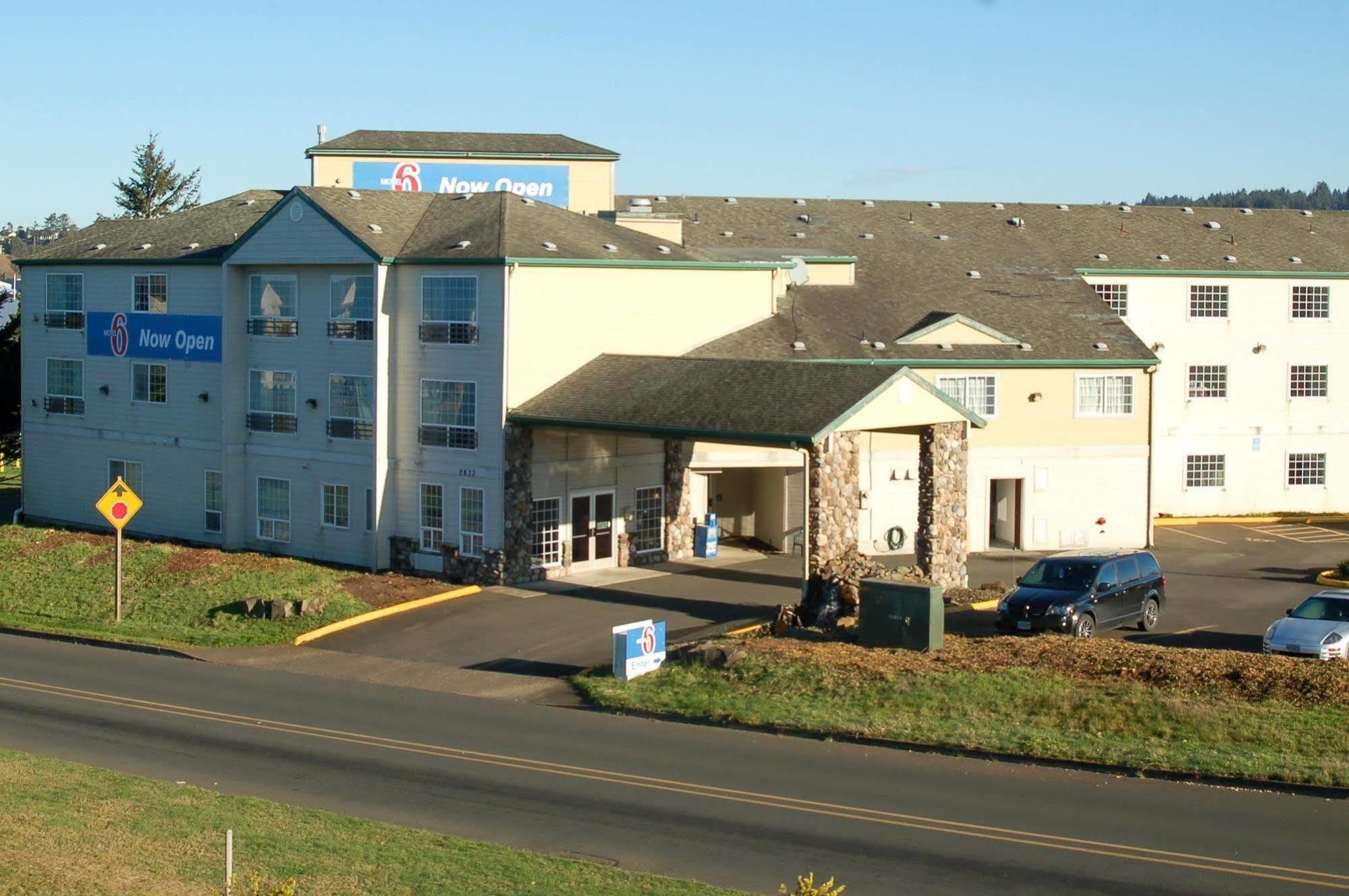 Motel 6-Newport, Or Exteriör bild